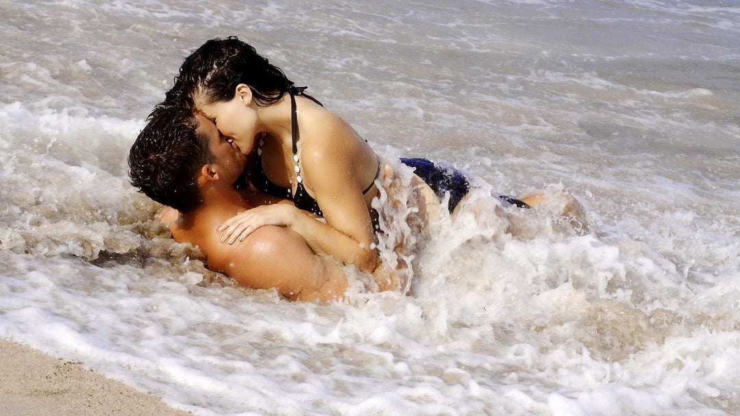 A Few Happy Things Couples Do Without Being Asked