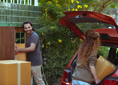 18 Signs You’re Ready to Move In Together