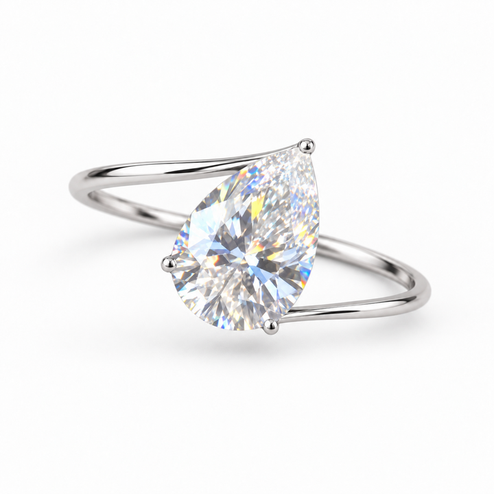 HEBE ÉLITAIRE RING